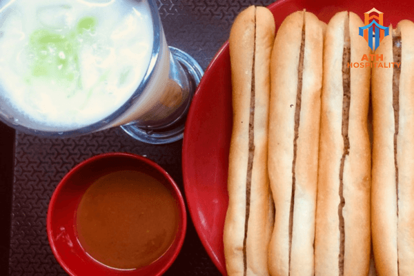 Bản đồ food tour Hải Phòng bằng xe máy 1 ngày 3 banh-mi-cay-va-che-thai