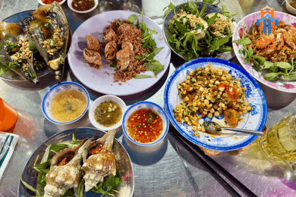 tour ẩm thực hẻm sâu Sài Gòn ban đêm 8 oc-dem